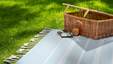 Picnic time: Enjoy a cozy getaway with GIESSWEIN